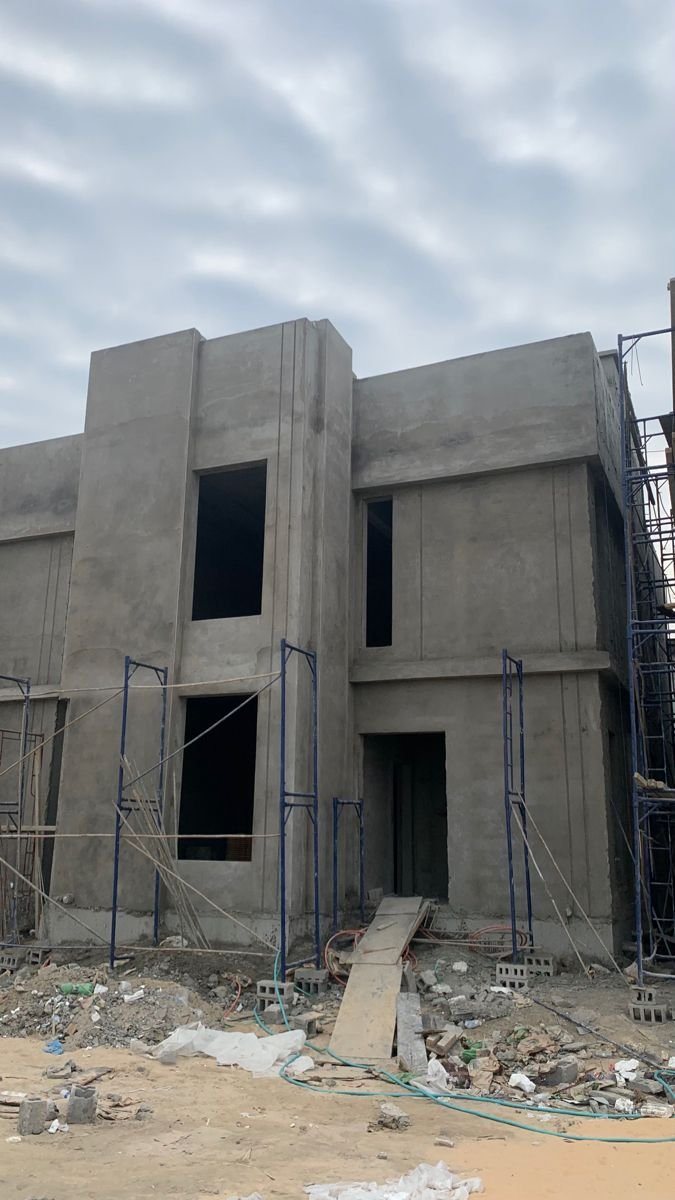بناء فلل فاخرة بتشطيبات حديثة وإشراف هندسي يضمن جودة التنفيذ.